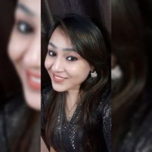 Meet your Posher, Ayushi